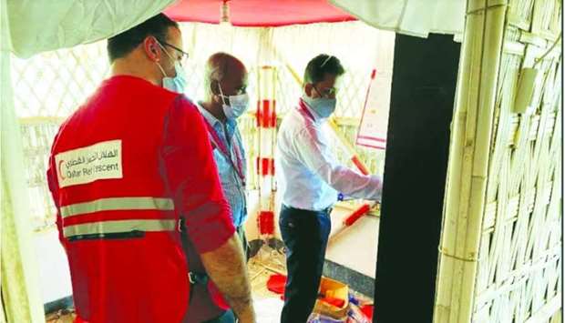 In co-operation with the IFRC and Bangladesh Red Crescent Society, QRCSu2019s representation mission in Bangladesh distributed emergency aid to 126 families, or 630 people, affected by the disaster.