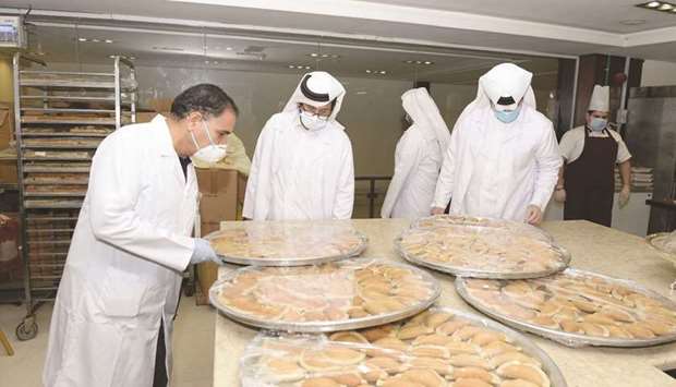 Al Rayyan Municipality carried out 5,249 periodic inspection tours on food establishments during March. They resulted in issuing 55 violation reports, with eight transferred to the security authorities concerned.