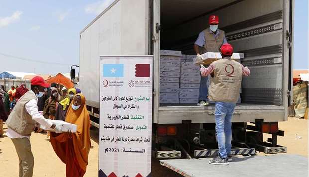 The implementation of this project coincides with the advent of the blessed month of Ramadan, as the needy and the poor face the scarcity of humanitarian aid, due to the coronavirus pandemic.