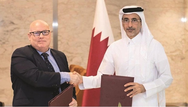 The MoU was signed by HE the Minister of Sports and Youth Salah bin Ghanem al-Ali, and the Director of the Unicef office in Doha, Anthony MacDonald.