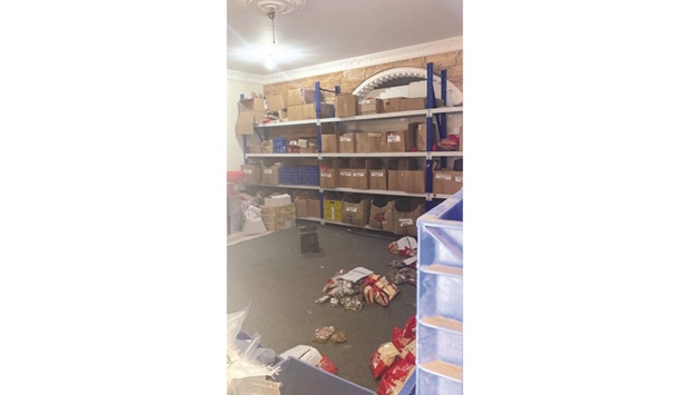 Al Wakra Municipality's Technical Control Section has followed up a complaint regarding a labour accommodation in an old house and issued a violation report as 10 workers were found living there in violation of the law.