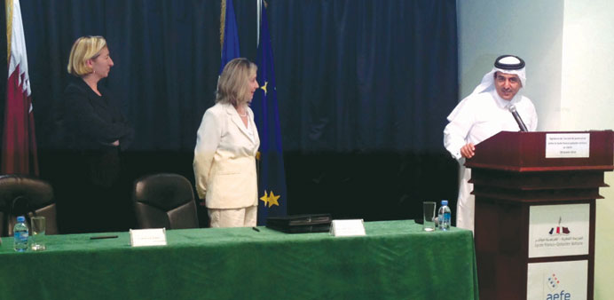 Attorney-General al-Marri with French minister Conway-Mouret and AEFE diector Farnaud-Defromont.