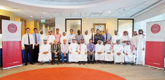 Participants after completing ExxonMobil Qataru2019s Tamayoz training programme.