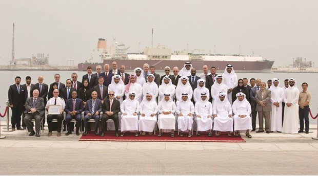 Senior QP, Qatargas, RasGas executives, among others, celebrate the loading of 10,000th LNG cargo from Ras Laffan Port. The 5,000th LNG cargo was loaded from the port in June 2011, nearly 15 years after the first loading in 1996, while the 10,000th milestone was achieved in just about five yearsu2019 time.