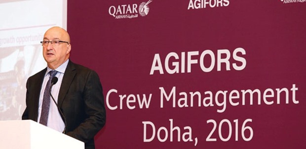 Dr Dunleavy delivering the keynote address at the AGIFORS aviation industry conference in Doha.