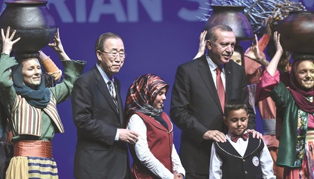 Turkish President Recep Tayyip Erdogan  and UN Secretary General Ban Ki-moon during the closing cerenomy of the World Humanitarian Summit in Istanbul.