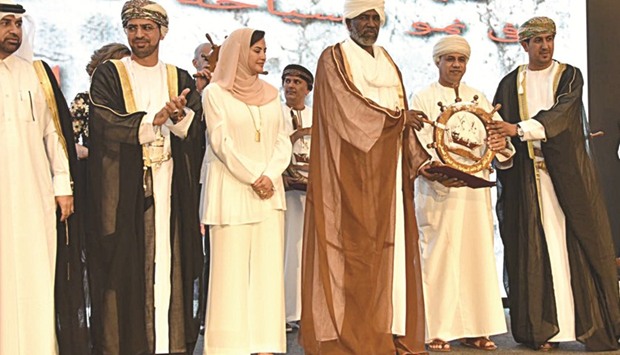 Oman Air officials after receiving the award in Dubai recently.