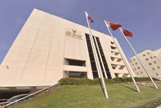 The central banku2019s net foreign assets hit a seven-month low of 533.2mn dinars ($1.41bn) in March, about 31 daysu2019 worth of imports; some analysts think a safe level of reserves for emerging economies is 90 days