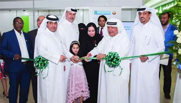 Alf founder and chairman HE Sheikh Faisal bin Qassim al-Thani opening the campaign as other officials look on.