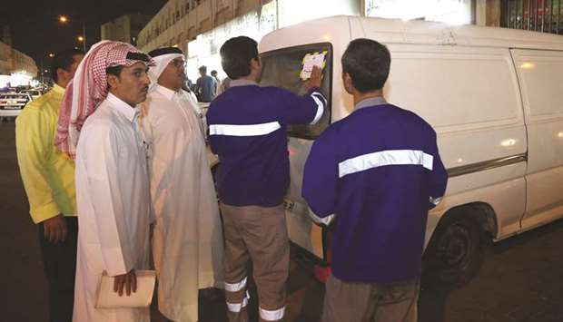 Snapshots from the campaign conducted by Doha Municipality in the Najma and Mansoura areas.