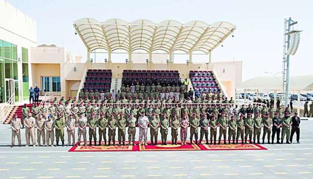 The graduation ceremony was attended by the Deputy Commander of the Amiri Guard, the Inspector-General, Assistants Commander of the Amiri Guard, as well as a number of departments and groupsu2019 leaders, Oman's military attache, British military attache, and officers from the armed forces.