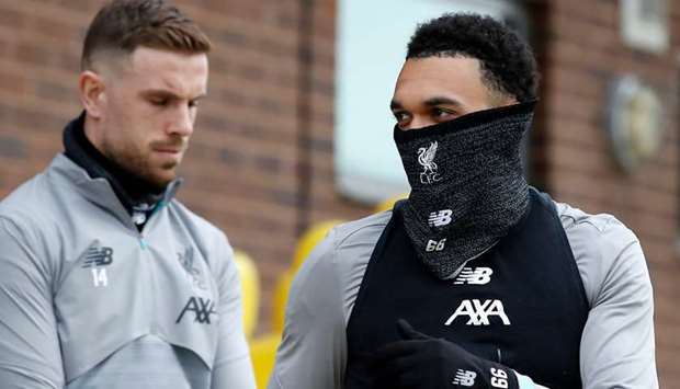 The Premier League will encourage players to wear masks while training.