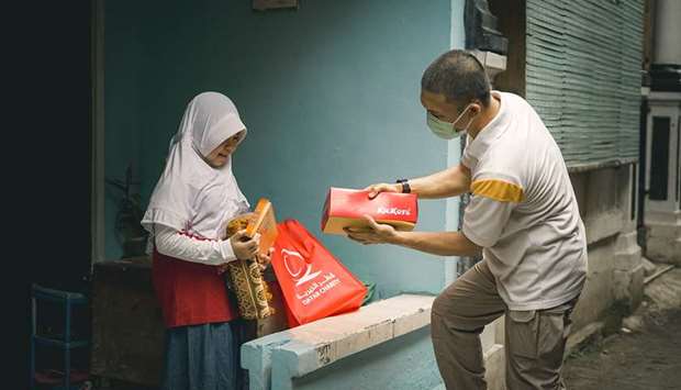 QC has distributed Eid clothing to orphans in Indonesia, benefiting 160 children in Jakarta, Depok and West Java.