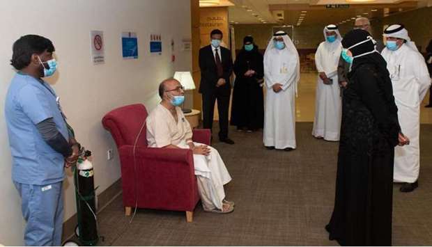 HE Dr. Hanan Mohamed Al Kuwari, Minister of Public Health, meet a recovered Covid-19 patient