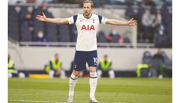 Tottenham Hotspuru2019s English striker Harry Kane has reportedly told Spurs he wants to leave at the end of the season and the England captain has been linked with City, Manchester United and Chelsea. (AFP)