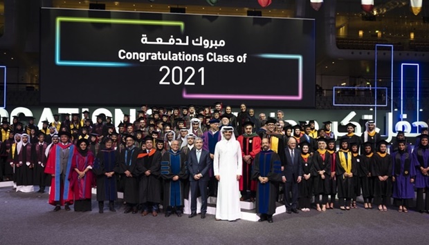His Highness the Amir Sheikh Tamim bin Hamad al-Thani with the Class of 2021 graduates, faculty and officials