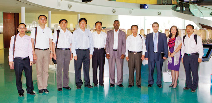 UDC officials with the Chinese delegates.