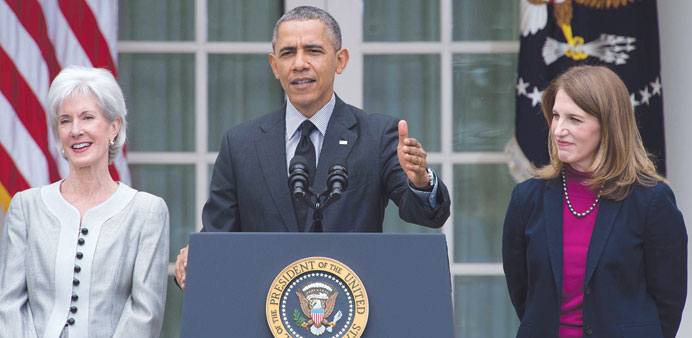 US President Barack Obama names Sylvia Mathews Burwell (R), his current budget director, to replace Heath and Human Services Secretary Kathleen Sebeli