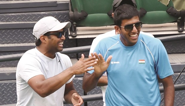 Leander Paes (left) and Rohan Bopanna.