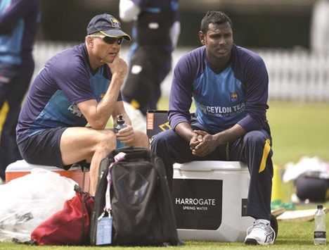 Sri Lanka captain Angelo Mathews (right) with coach Graham Ford.