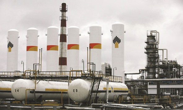 A general view shows the Achinsk oil refining factory owned by Rosneft in Krasnoyarsk. Russia has been seeking buyers for 19.5% of Rosneft and has indicate it would prefer a joint deal with China and India, according to reports.