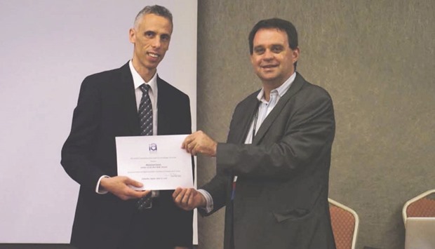 Zayani receives his award at the 66th Annual ICA Conference.