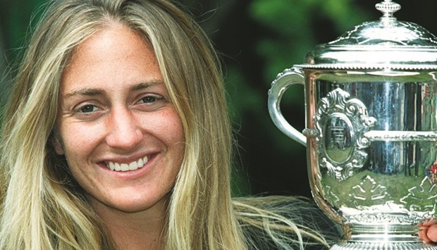 Mary Pierce
