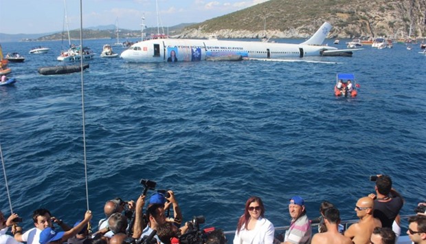 The sinking of the giant plane is aimed at promoting artificial reef diving which is hugely popular with experienced divers.