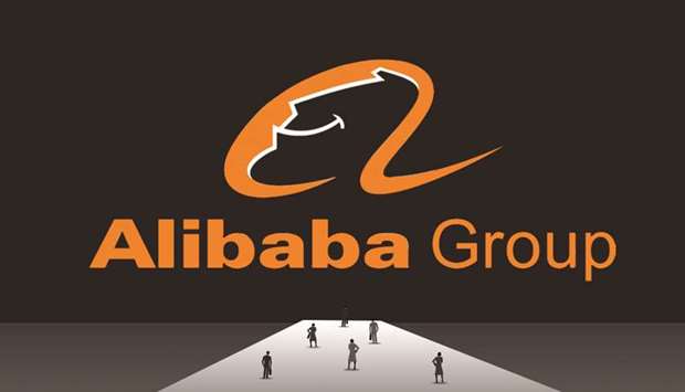 Alibaba Group forecast 45% to 49% revenue growth in the year ending March, sustaining a near-unbroken run of 40%-plus annual rises and underscoring how investments into businesses beyond its bread-and-butter of online shopping are paying off.