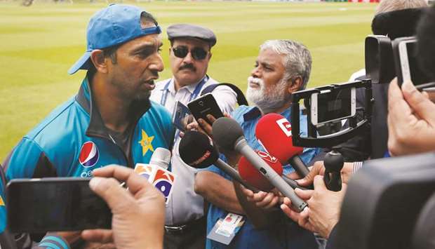 Pakistanu2019s bowling coach Azhar Mahmood talks with the media yesterday. (Reuters)