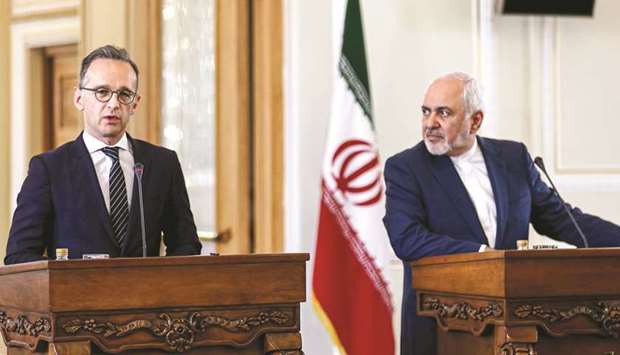 Iranu2019s Foreign Minister Mohamed Javad Zarif (right) and his German counterpart Heiko Maas give a joint press conference in the capital Tehran, yesterday.