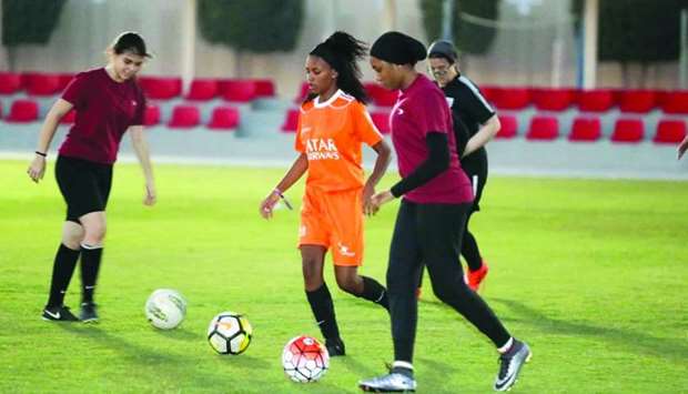 Duval participated in the friendly football match organised by the committee on the outdoor grass court at its headquarters