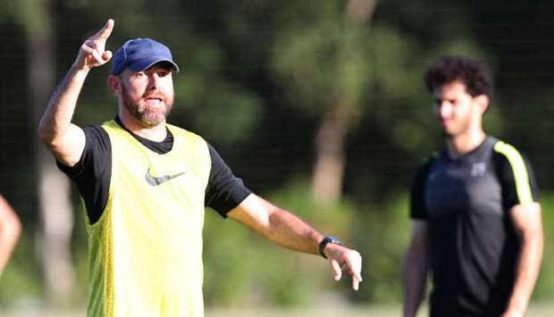 Qatar coach Felix Sanchez supervises a training session in Rio de Janeiro yesterday.