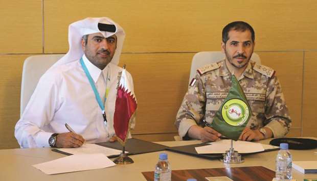 Commander of Medical Services at the Qatar Armed Forces Major General (Sea) Nasser Mohamed al-Kaabi and Assistant Director General of Naufar Dr Khalifa al-Kuwari signed the agreement.