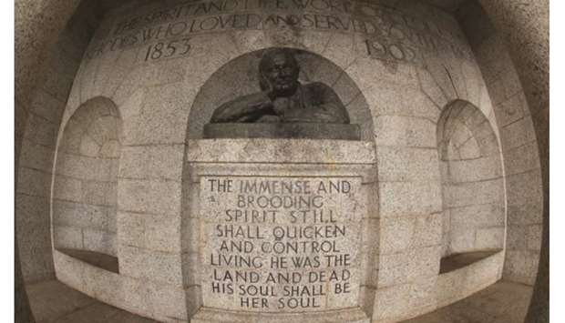 A monument to Cecil Rhodes in Cape Town. (Picture taken with a fish-eye lens.)