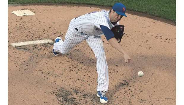 New York Mets starting pitcher Jacob deGrom pitches against the Chicago Cubs during the second inning at the Citi Field in New York City. (USA TODAY Sports)