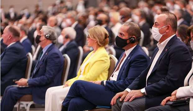 HE the Deputy Prime Minister and Minister of Foreign Affairs Sheikh Mohamed bin Abdulrahman al-Thani chaired Qatar's delegation to the forum.