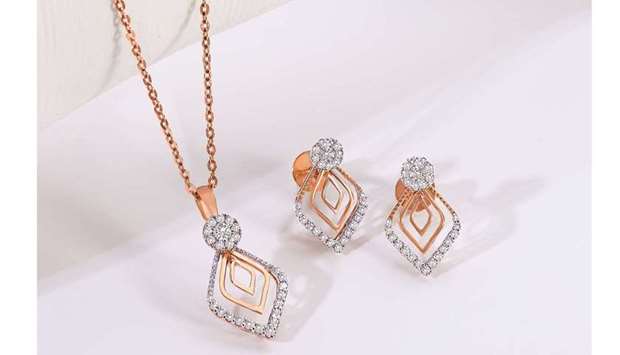The 'Everyday Diamond Fest' includes diamond jewellery that can be worn any day of the week.