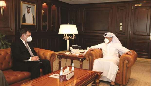 During the meeting, they discussed issues of mutual concern and ways of enhancing them.