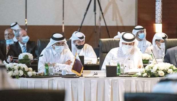 Qatar Chamber Chairman Sheikh Khalifa bin Jassim al-Thani headed the Chamber's delegation participating in 131st meeting of the Union of Arab Chambers and the 55th meeting of the Federation of GCC Chambers, in Dubai.
