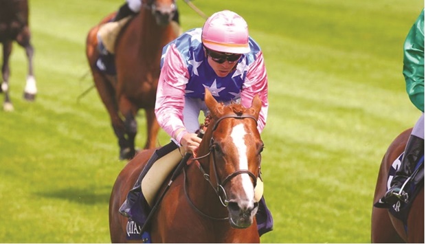 Jockey Maxime Guyon rides Samilla to Gr1 Qatar Derby de Pur Sangs. PICTURES: Scoopdyga and Zuzana Lupa