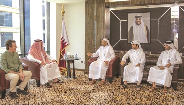 The meeting dealt with reviewing the experiences of two countries and the importance of exchanging expertise in the field of projects related to the restoration of the bustard population.