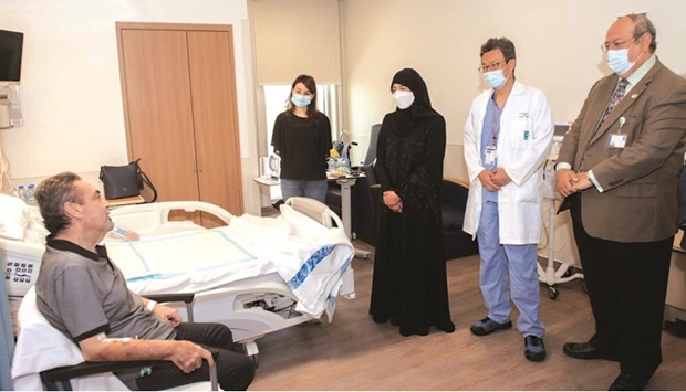 HE the Minister of Public Health Dr Hanan Mohamed al-Kuwari visits Qataru2019s second lung transplant recipient.