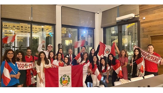 Ambassador of Peru and the consul met with Peruvian community in Qatar, preparing for the next soccer play-off match for Peruvian national team, which will take a place on June 13, at Ahmad Bin Ali Stadium.