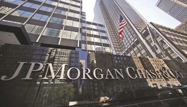 The regulations will apply billions of dollars in collateral demands to swaps traded by the worldu2019s largest banks, including JPMorgan Chase & Co, Barclays and Deutsche Bank.