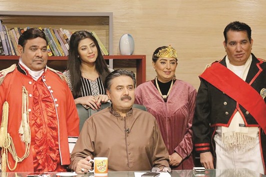 Aftab Iqbal is coming with his entire team for the show.