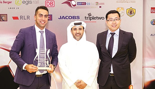 Qatar Rail and Huawei officials after the awarding ceremony.