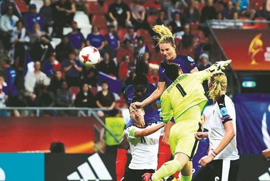 Franceu2019s midfielder Amandine Henry scores during the Womenu2019s Euro 2017 football tournament between France and Austria.