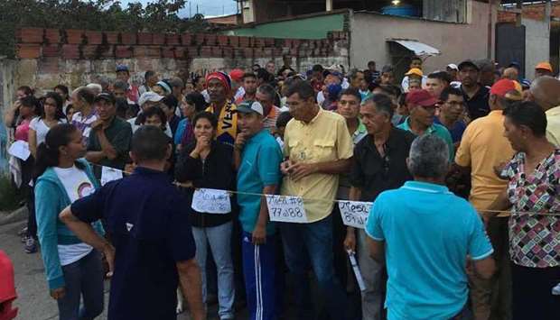 People waiting to vote in Venezuela