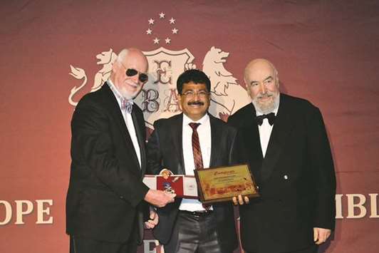Shamsudheen Olakara receiving the award in Lucerne, Switzerland.